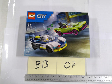 LEGO City 60415 Police Car & Muscle Car Chase 213 Pieces 6+ Building Set New