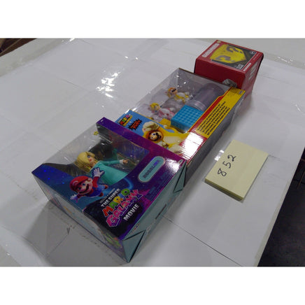 Jakks Super Mario Rosalina Cat Mario Peach Diorama & Block Light New Lot 3pc