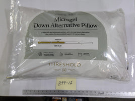 Threshold Microgel Down Alternative Pillow Standard/Queen Medium White Plush