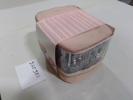 FAO Schwarz Girls Makeup Set Pink Cosmetic Bag Eye Shadow Lipstick Toy Kit Gift