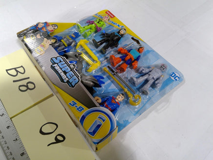 DC Super Friends Imaginext Batman Superman Figure Pack Fisher-Price Toy New