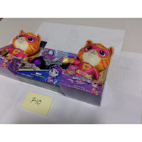 Disney Junior SuperKitties Ginny Plush & Paw Patrol Roxi Rescue Wheels Toy Set