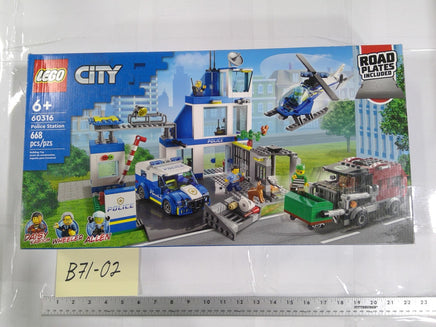 LEGO City 60316 Police Station 668 Pieces 6+ Building Toy Set New Sealed