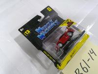 Muscle Machines Ferrari F40 1:64 Diecast Car 8+ Display Stand New Red Toy