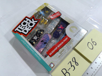 Tech Deck Paris 2024 Sk8shop Bonus Pack Fingerboard Toy Set 6+ New Playset