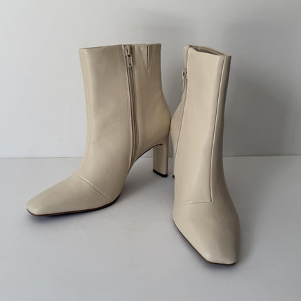 Alfani Boots Womens Size 7.5 Bone Terrie Ankle Booties Square Toe Block Heel Zip