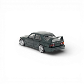 Seeker Mercedes-Benz 190E 2.5-16 Evolution British Green 1:64
