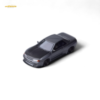Focal Horizon Skyline GT-R R32 Grey Garage Active 1:64