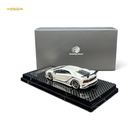 Rotating Wheel Lamborghini Aventador S Pearl White 1:64