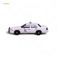 596 Ford Crown Victoria - LA 1:64