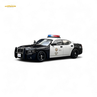 Rollin Dodge Charger 06 LAPD 1:64